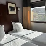 Du Centre 3*