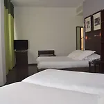 Du Centre ホテル
