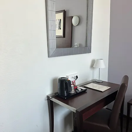 Du Centre 3* アンヌマス