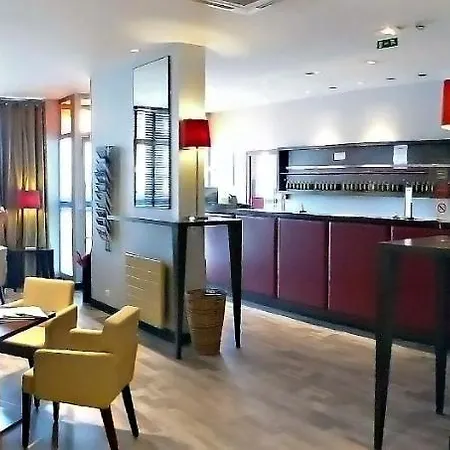 Du Centre 3* Annemasse