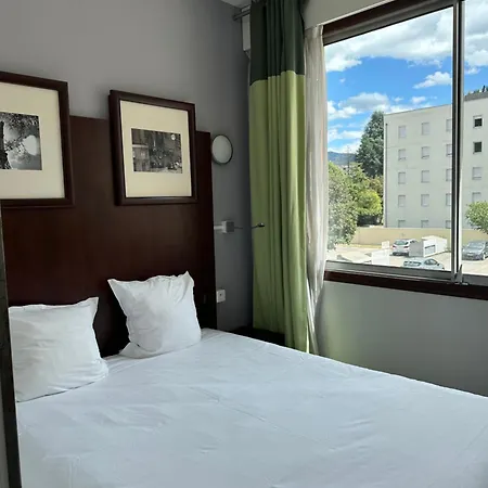 Hotel Du Centre 3*