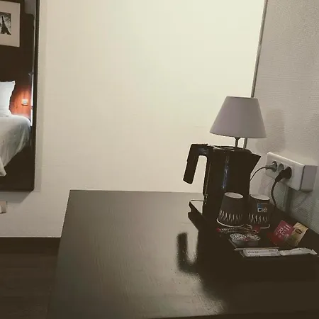 호텔 Du Centre 안마스