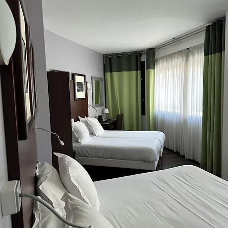 Hotell Du Centre Annemasse