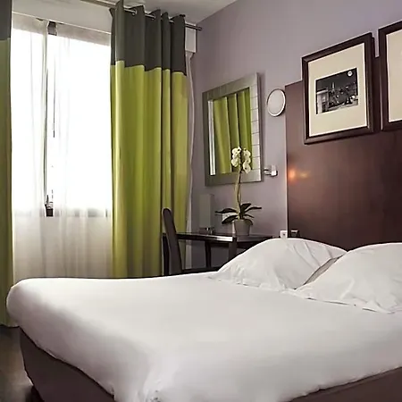Du Centre Hotell Annemasse