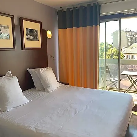 Du Centre Hotell