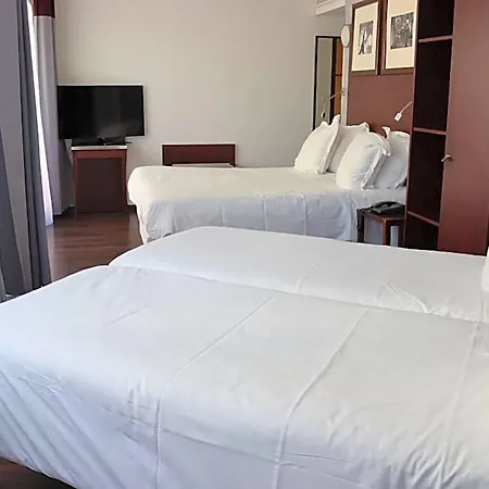 Hotell Du Centre 3*