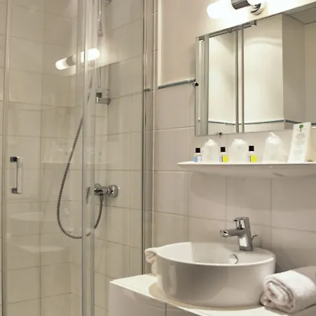Du Centre Otel 3*