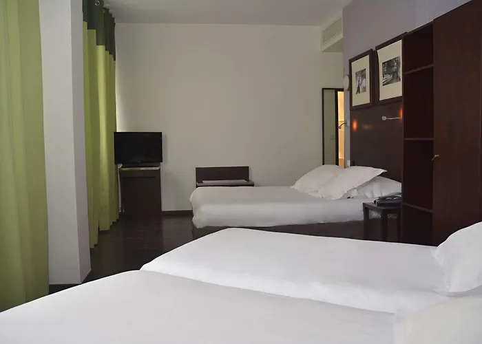 Du Centre Hotel